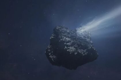 Scientists Spotted the Largest Comet Lying in the Solar System’s Outskirts with Outbursting Gases