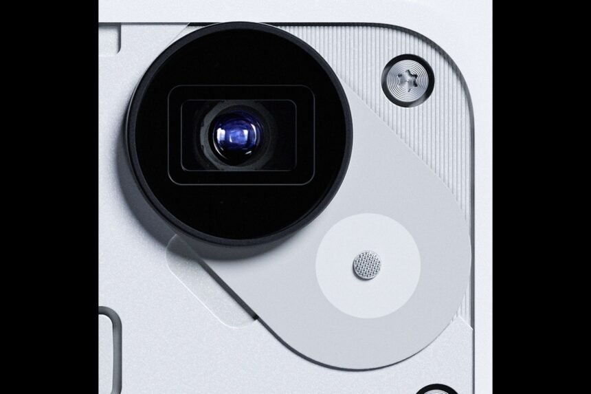 Nothing Phone 3 Confirmed to Feature 50-Megapixel Periscope Telephoto Camera