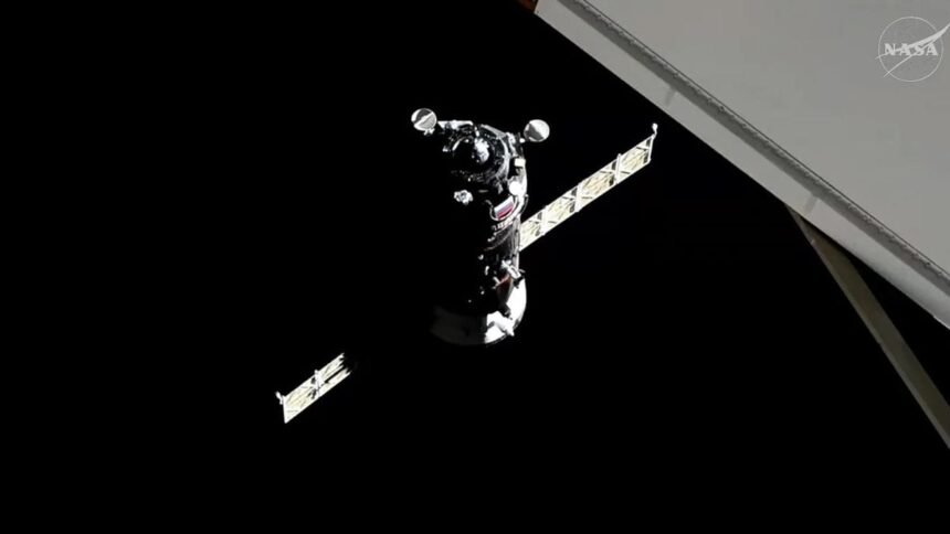 Progress 92 Spacecraft Docks at ISS with Vital Supplies for Expedition 73