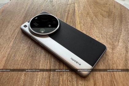 Xiaomi 16 Ultra Tipped to Offer Continuous Optical Zoom Using a Shared CMOS Sensor