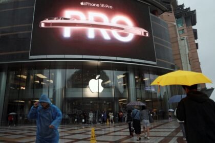 Chinese Sales of Foreign Phone Makers, Including Apple