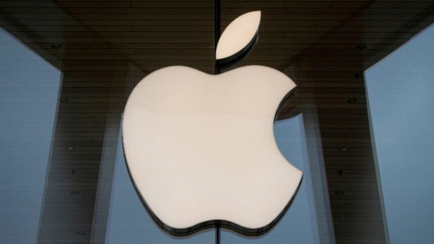 Apple to Invest Additional $100 Billion in the US, Raising Total Investment to $600 Billion Over Next 4 Years