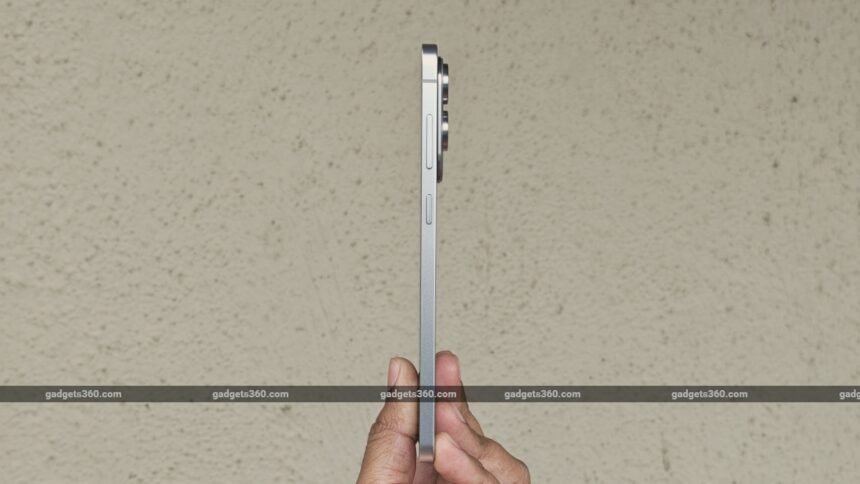 Samsung Galaxy S26 Edge to Be Thinner than Galaxy S25 Edge Model Despite Larger Battery, Tipster Claims