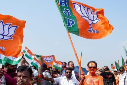 PBKS Vs SRH Live: Follow latest score updates from IPL 2026 match between Punjab Kings and Sunrisers Hyderabad. (PTI Photo)