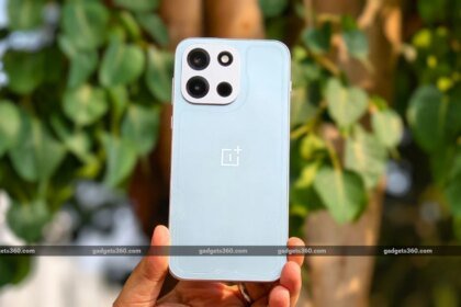 Smartphones Launched in India (April 2026): OnePlus Nord 6, Motorola Edge 70 Pro, Oppo F33 Pro 5G and More