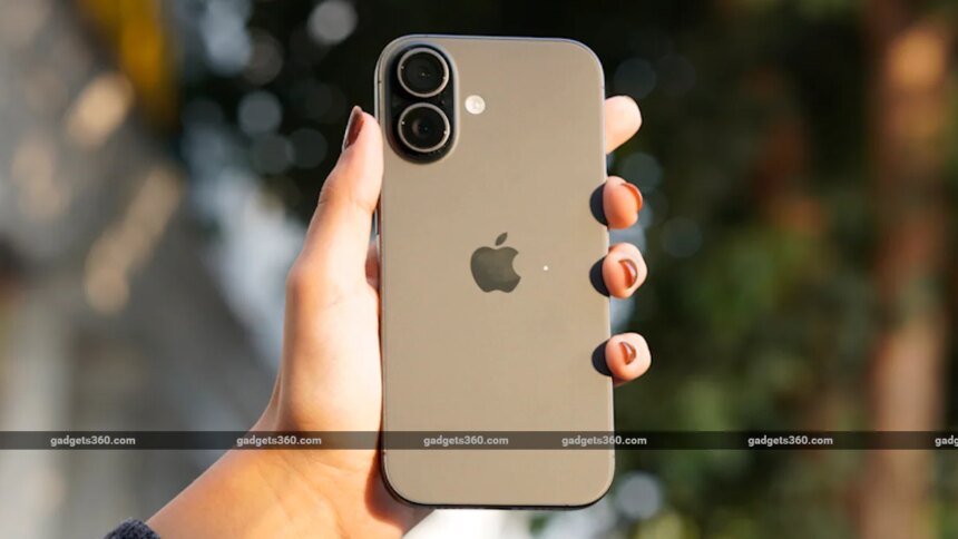 Apple Reportedly Testing DRAM Chips From Blacklisted Chinese Supplier Ahead of iPhone 18 Launch