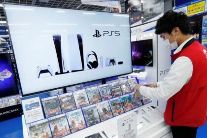 Sony Not Backing Down From Decision to End Game Discs, Says Will