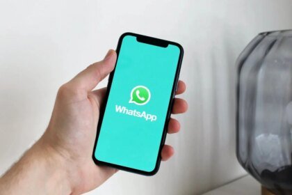 How To Create Independence Day Stickers on WhatsApp: A Step-by-Step Guide