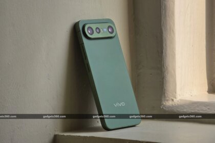 Best Phones for Video Recording in India Under Rs. 1 Lakh: From iPhone 17 to Google Pixel 11 and More