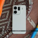 Oppo Find X10 Pro Max Leaked Images Reveal Two Colourways and Redesigned Triple-Rear Camera