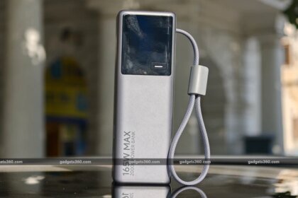 Xiaomi Power Bank 20000 165W Review: One Brick to Charge It All